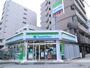 コンビニ　ファミリーマート（コンビニ）まで240m