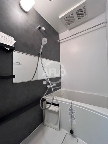 バス・シャワールーム　プレサンス天王寺デルニエ　浴室