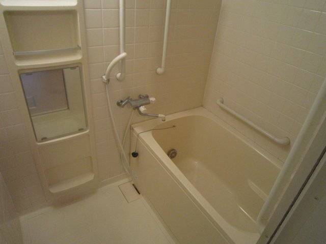 バス・シャワールーム　日々の暮らしに欠かせないお風呂です