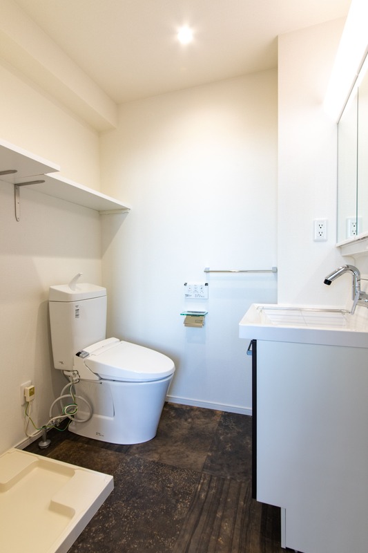 洗面設備　洗面室