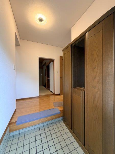 玄関　玄関／シューズボックスあり