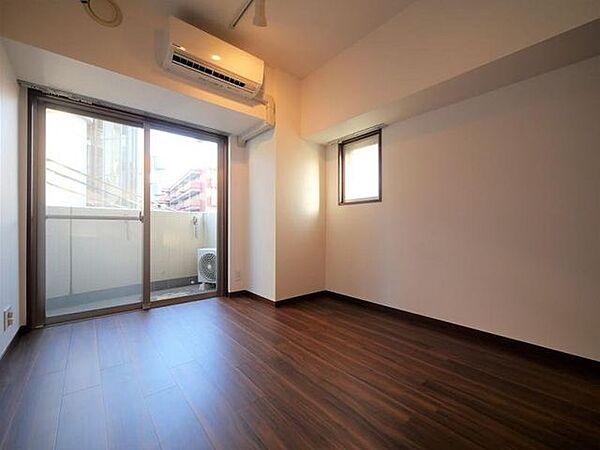 居室・リビング　※別室参考写真です。