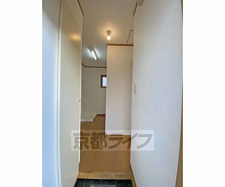 その他部屋・スペース　玄関からの景色です。