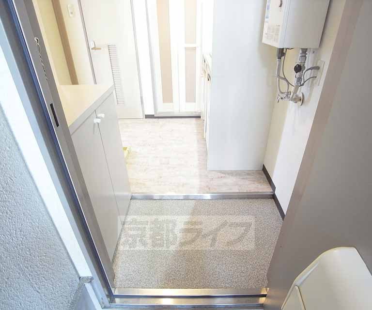 玄関　玄関です。