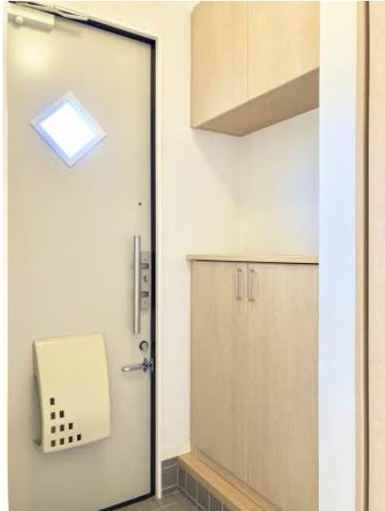 玄関　シューズボックス付♪