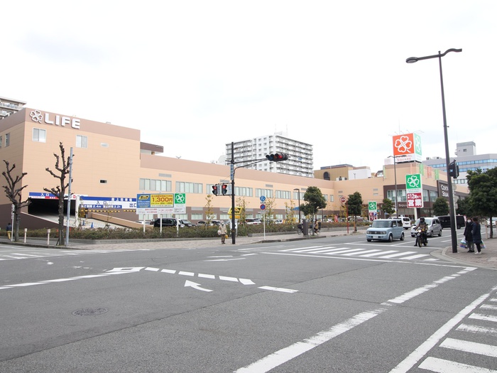 スーパー　ライフ（スーパー）まで600m