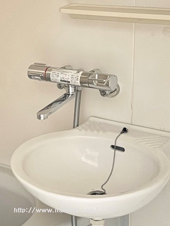 洗面設備　洗面台／ワンレバーの水栓