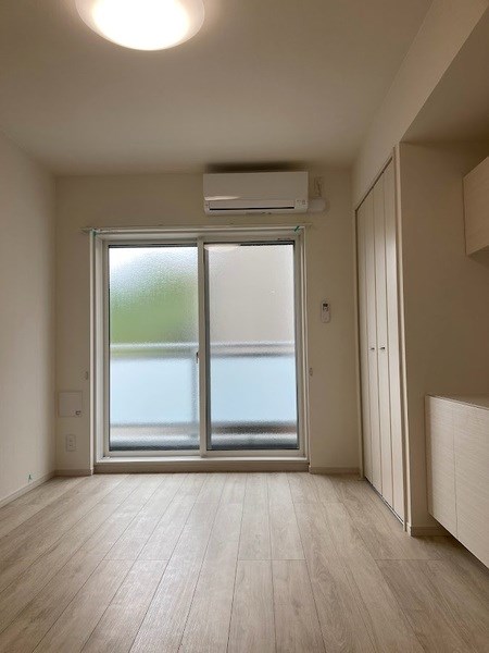 居室・リビング　日当り良好の明るいお部屋です。