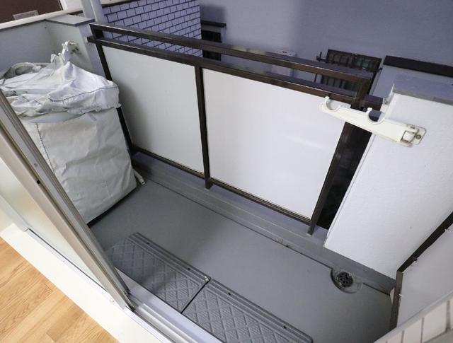 バルコニー　バルコニー