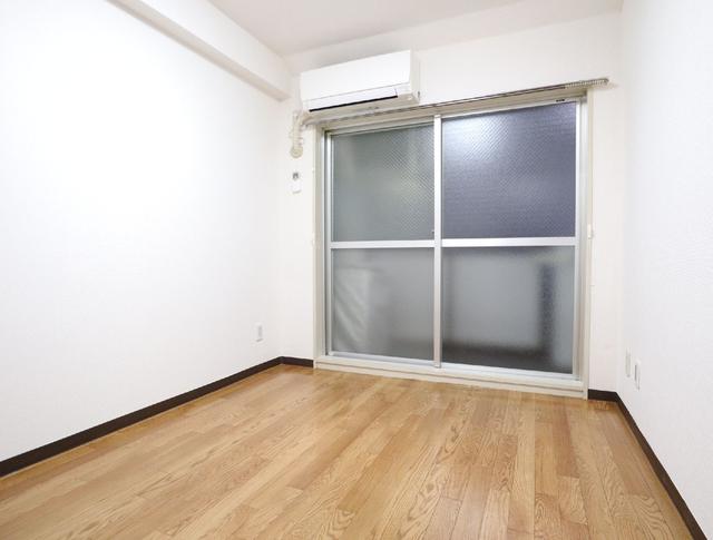 居室・リビング　居室