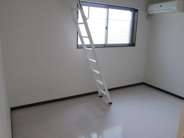 居室・リビング　別部屋参考画像