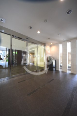 ロビー　シャリエなんばファースト　ロビー