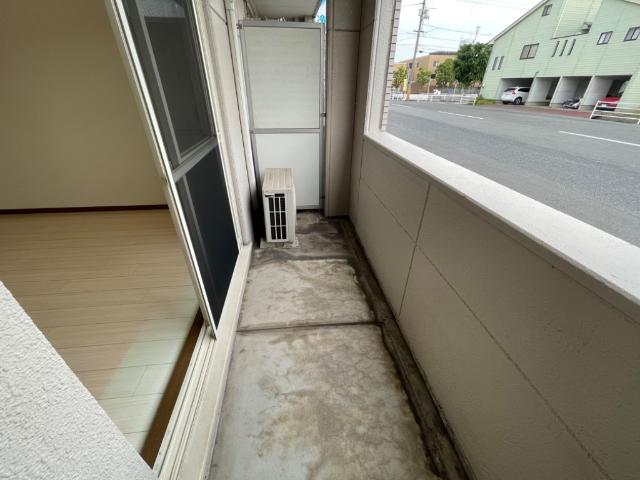 バルコニー　ベランダ