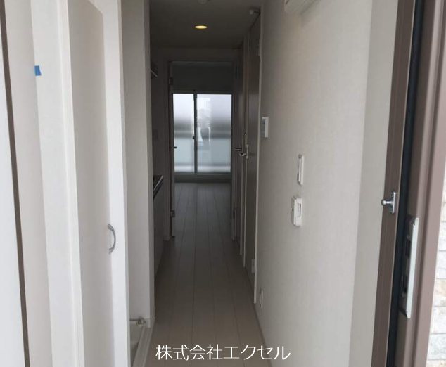 玄関　シューズボックス付きの玄関です。