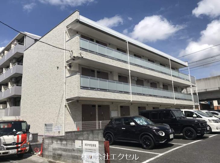 建物外観　鉄骨造のマンションです。