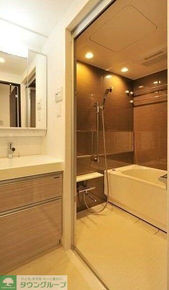 バス・シャワールーム