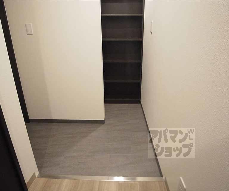 セキュリティ　玄関