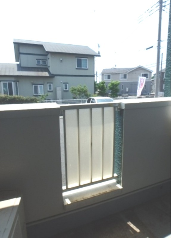 バルコニー　図面と現状に相違がある場合には現状を優先