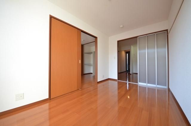 居室・リビング　★お部屋探しは株式会社タウンハウジング東京まで★