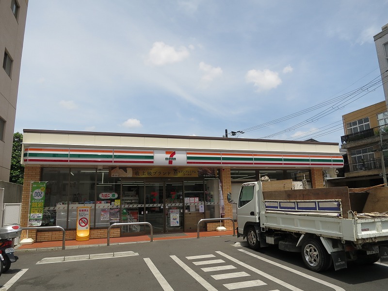 コンビニ　セブンイレブン 二条城北店（コンビニ）まで127m
