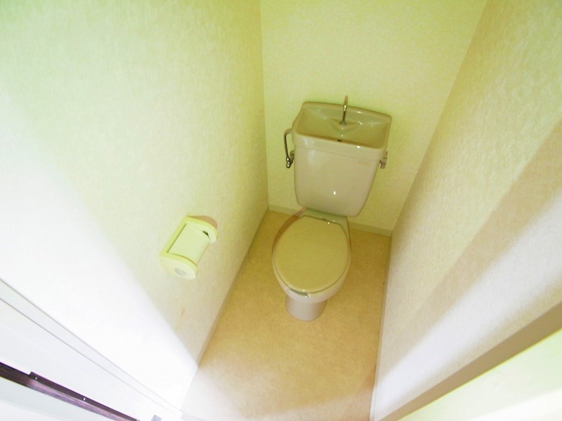 トイレ　別部屋参考写真