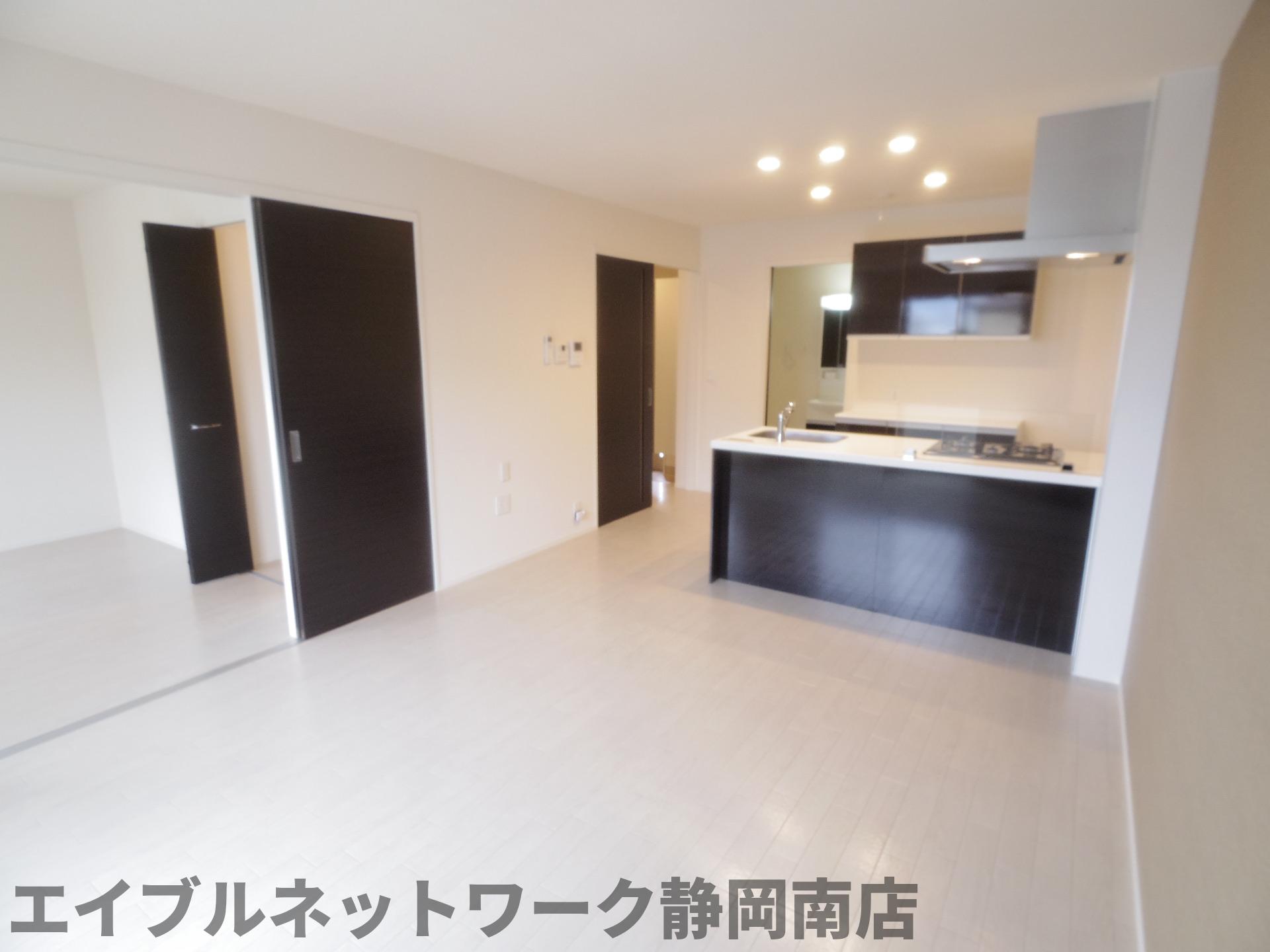 居室・リビング　おしゃれな居間です
