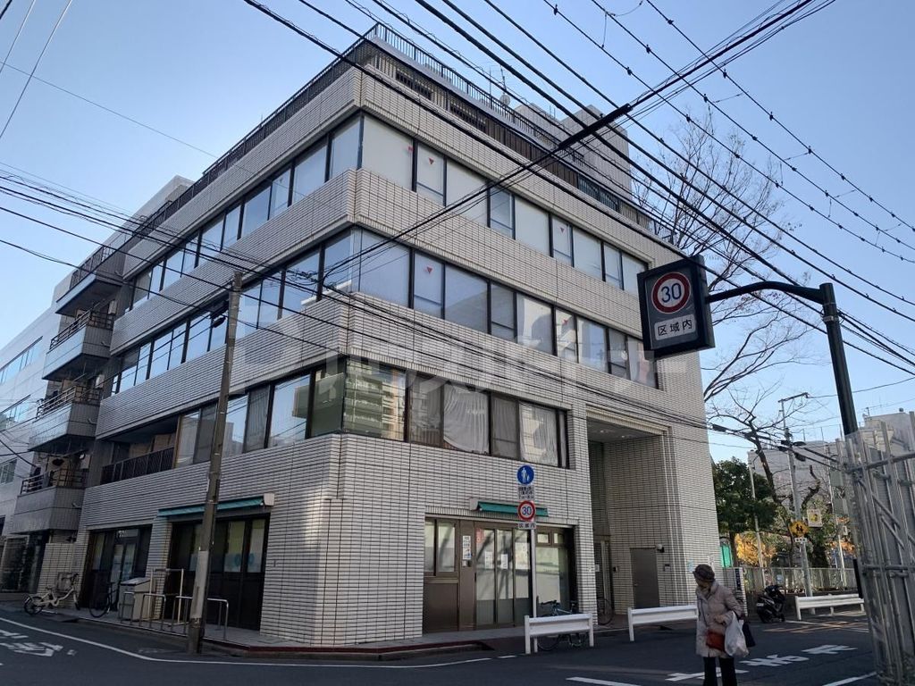 幼稚園・保育園　両国すきっぷ保育園（幼稚園・保育園）まで250m