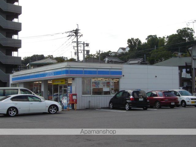 その他　コンビニ（その他）まで800m