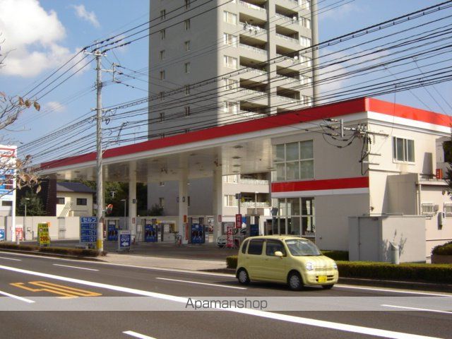 その他　ガソリンスタンド（その他）まで1000m