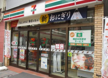 コンビニ　セブンイレブン亀戸十三間通り店（コンビニ）まで98m