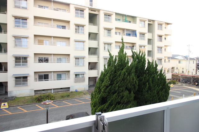 眺望　Ｂ棟２０２号室の写真です
