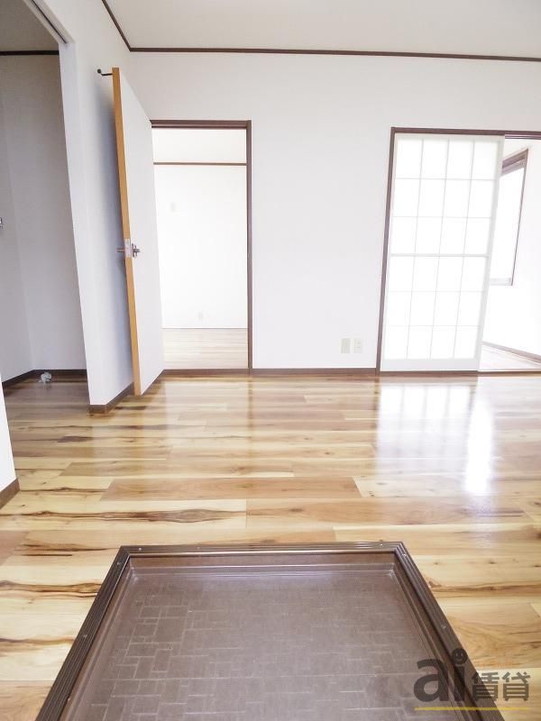 玄関　※写真同仕様※