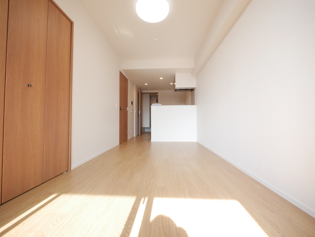 居室・リビング　★明るい洋室で住み心地が良さそうですね★