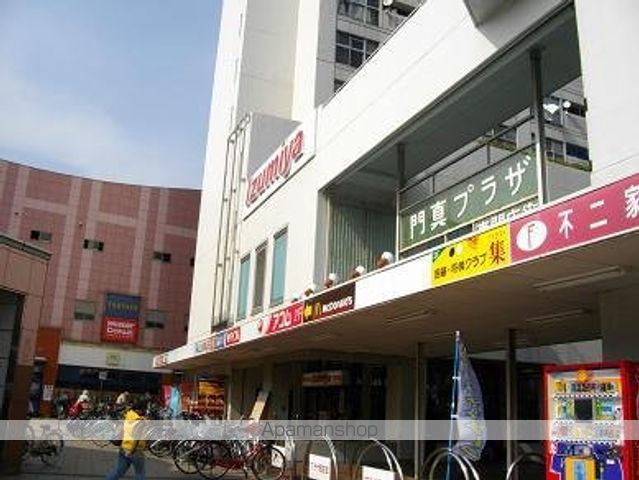 スーパー　イズミヤ（株）／門真店（スーパー）まで324m