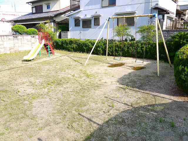 公園　二階堂上ノ庄町公園（公園）まで290m