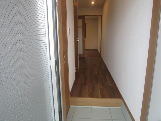 玄関　収納もある玄関です