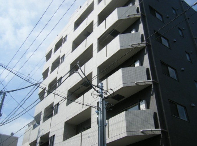 建物外観　★外壁タイル張り★