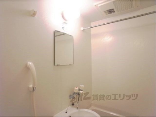レオパレスひつじ雲の内装写真