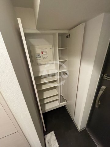 収納　アーバネックス大阪城WEST　シューズボックス