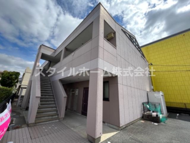 建物外観　外観写真（昼）