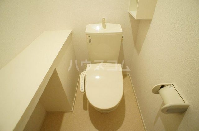 エレガント・パレスのトイレ写真