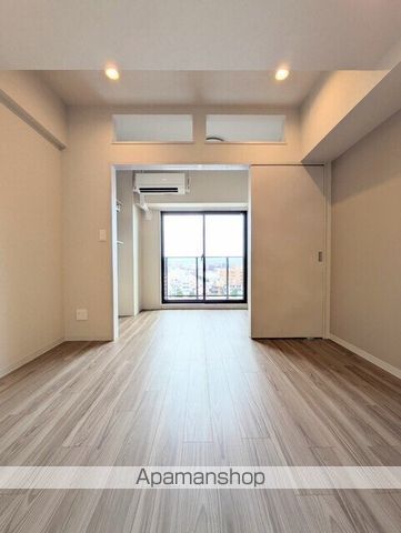 地下鉄鶴舞線 浄心駅 徒歩6分 12階建 築1年の居間写真