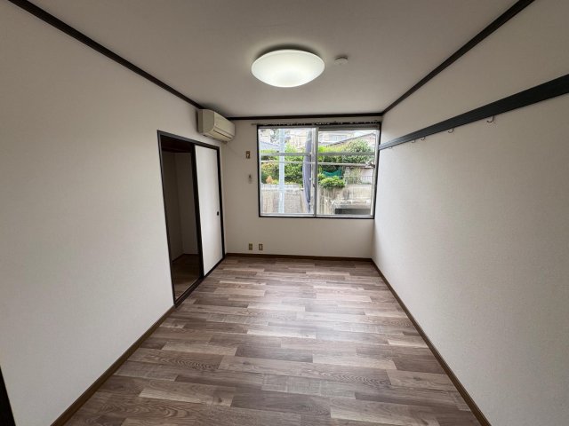 藤野ハイツB棟の居間写真