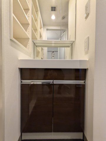 ケーディーエックスレジデンス豊洲の内装写真