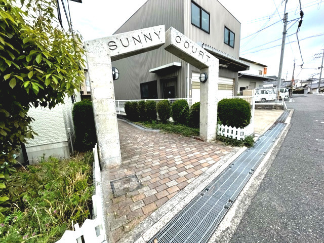 ＪＲ阪和線 上野芝駅 徒歩17分 3階建 築27年の外観写真