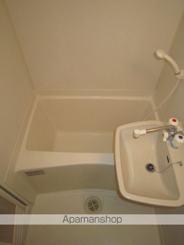 レオパレスジュネスIVの風呂写真