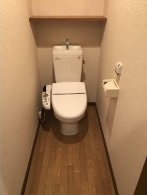 トイレ　別部屋参照