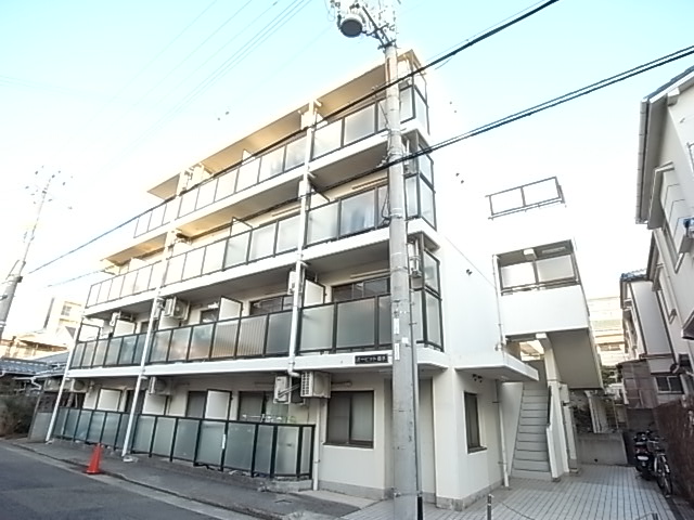 神戸市垂水区中道のマンションの建物外観