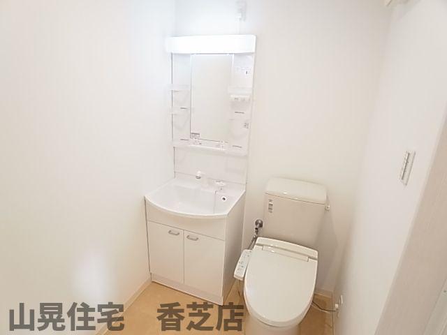 【香芝市瓦口のアパートのトイレ】