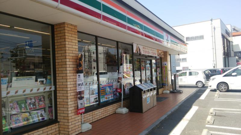 【江戸川区江戸川のマンションのコンビニ】